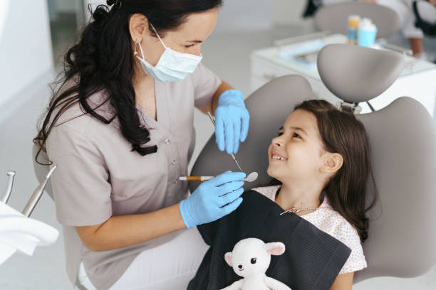 Best Dentist for Tooth Abscess  in Charles City, IA